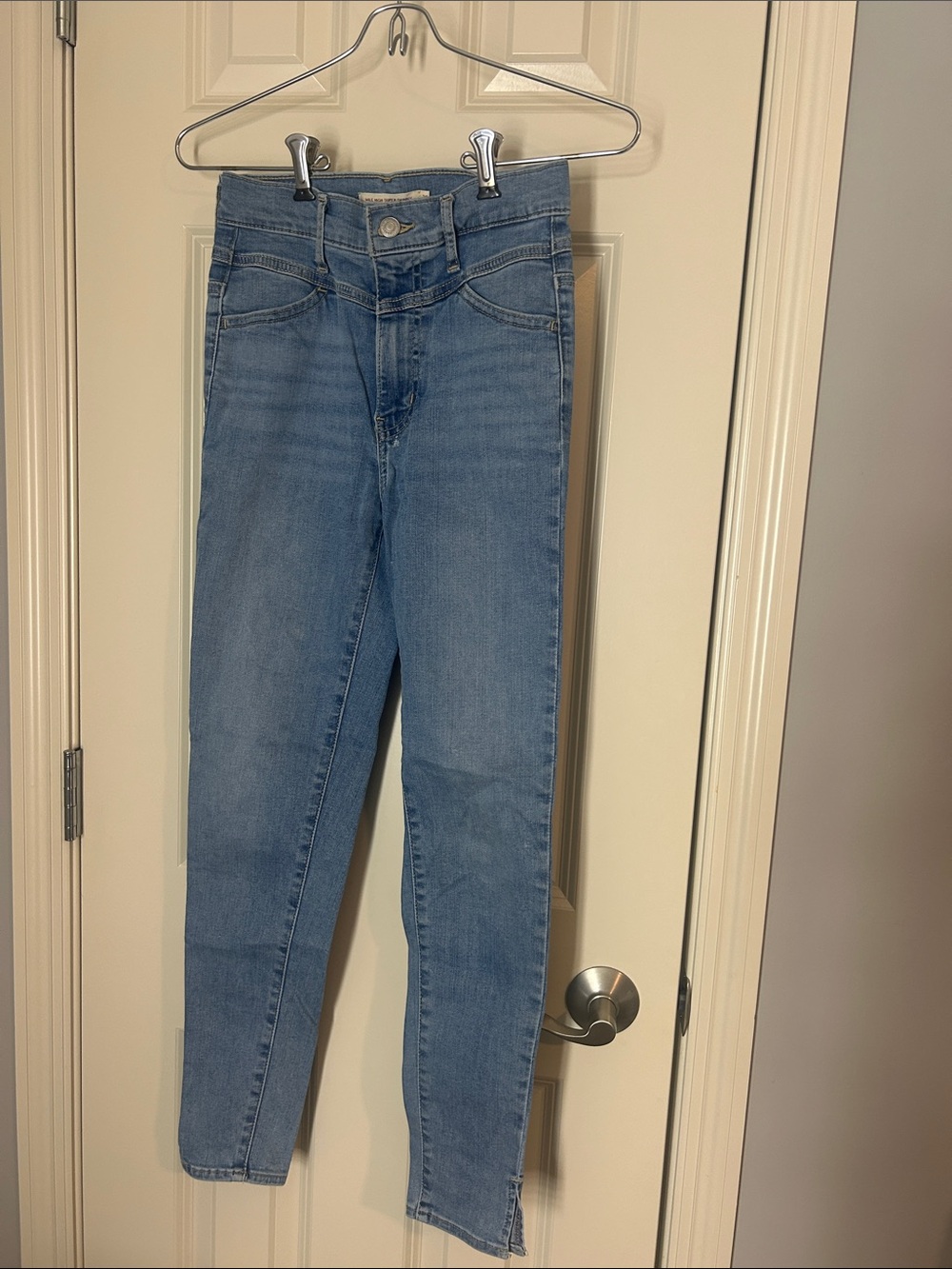 Levi’s Mile High Super Skinny